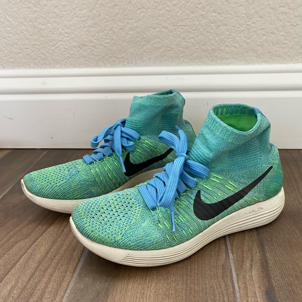 Nike Lunarepic Flyknit Running Shoe